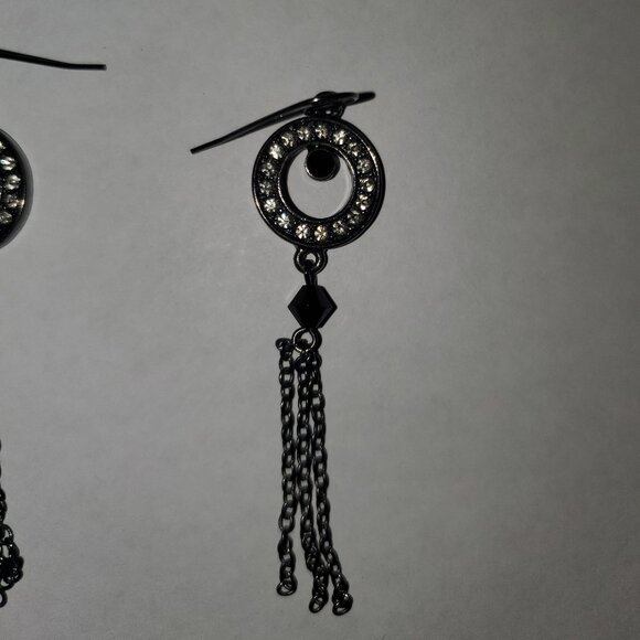 Earring - Picture 3 of 4